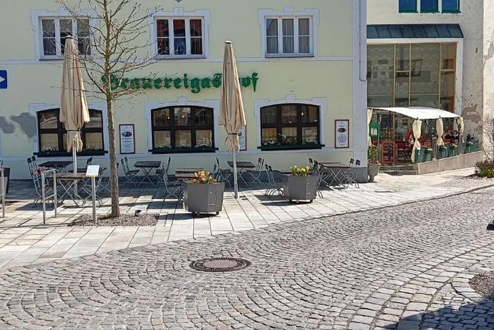 Brauereigasthof Hösl Inh. Fam.Grünert