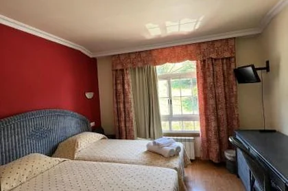 Hostal Chocolate & Menta Redondela 4