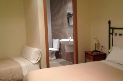 Hostal La Placeta 7