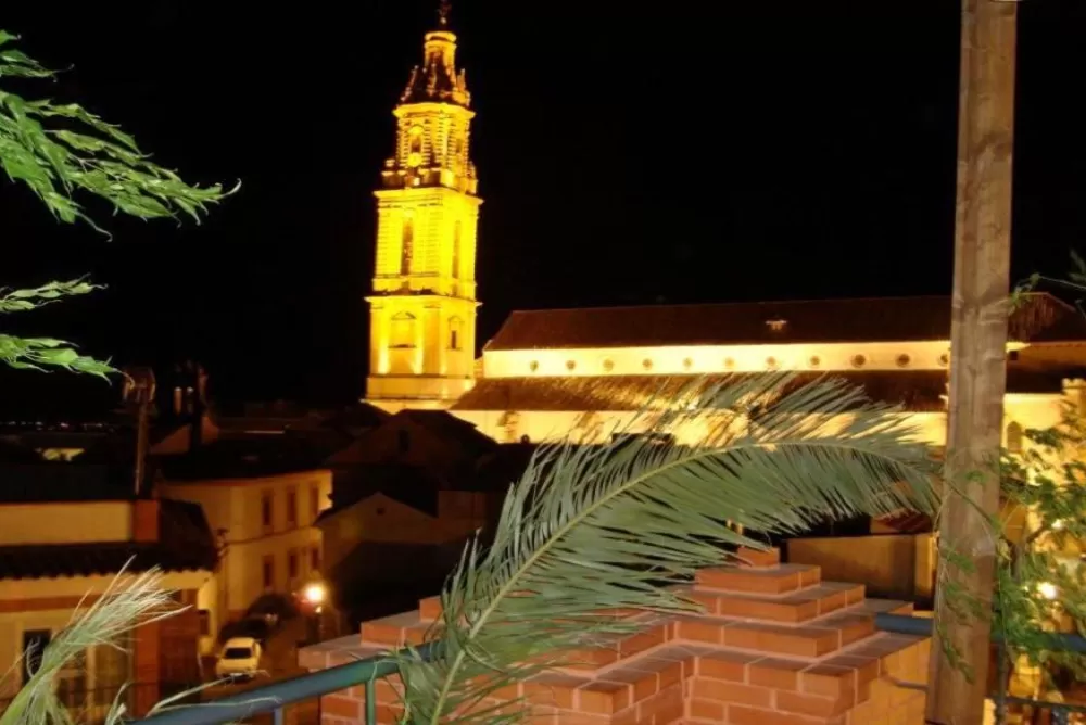 Terraza con vistas a la plaza
