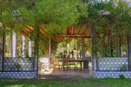 Pink Lemon House 8