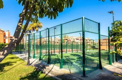 Urbanización Albatros - Apartamentos Playa Granada 3
