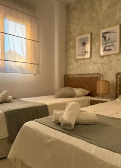 Urbanización Albatros - Apartamentos Playa Granada 6