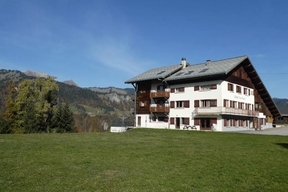 Centre de Vacances - Chalet les Pieux