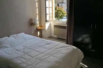 Hôtel de France 8