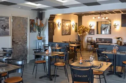 Hôtel Resto Ô9 Marches 4