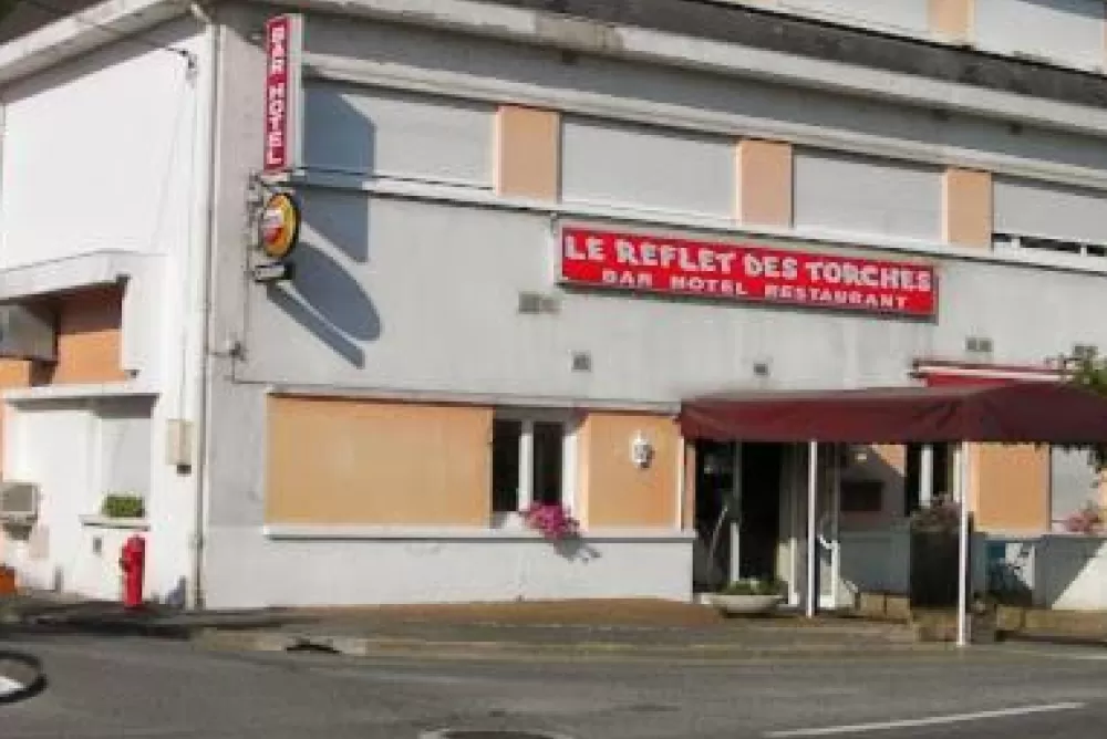 Le Reflet des Torches