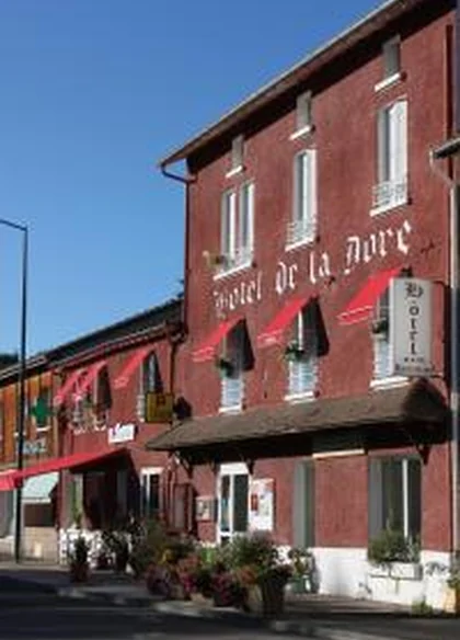 Logis Hôtel Restaurant de la Dore 6