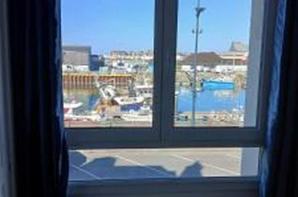 Voiles et TerrAsses by Corinne. Residence face au Port. 7
