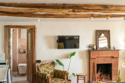 Philos Guesthouse 3