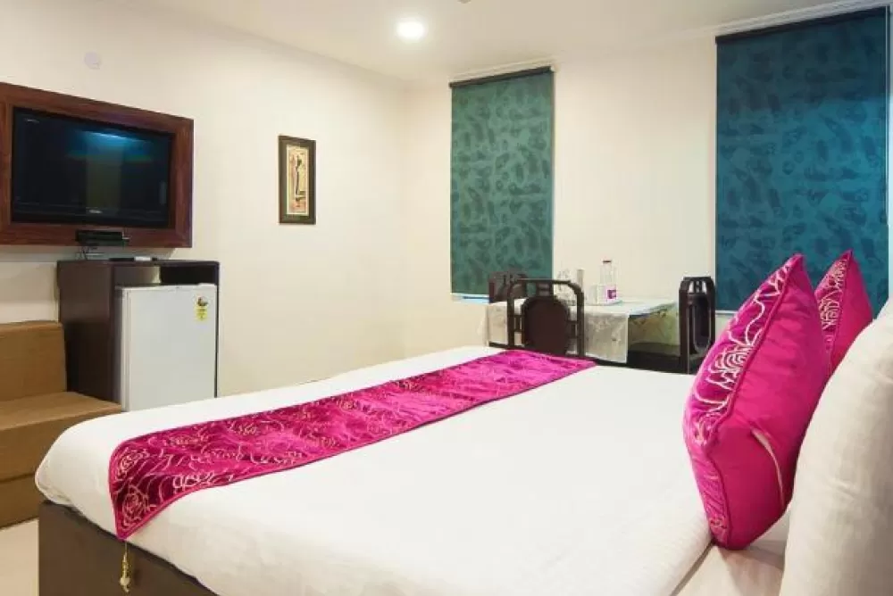 Hotel Dakha International