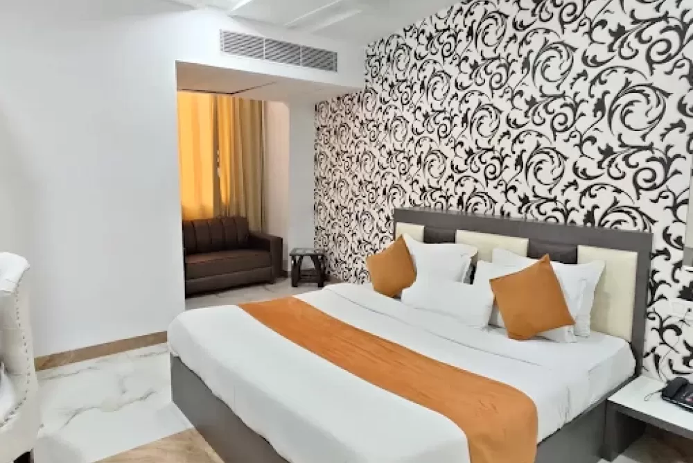 Hotel Tamanna - 50 Meter from Golden Temple