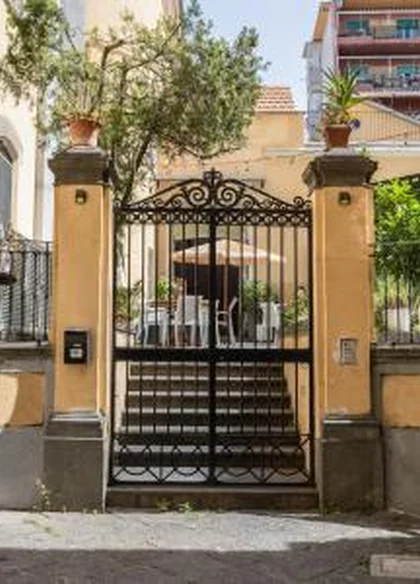 Hostel Portici | Fabric Club 5