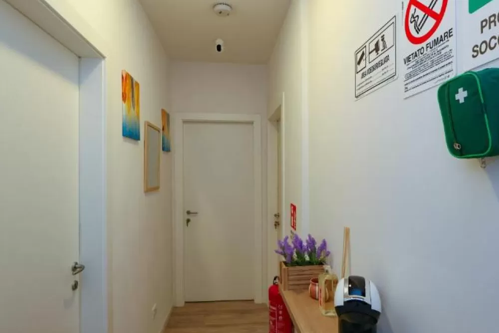 Area comune con macchina del caffè