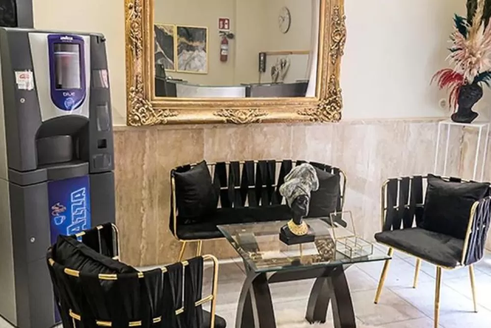 Salone in comune