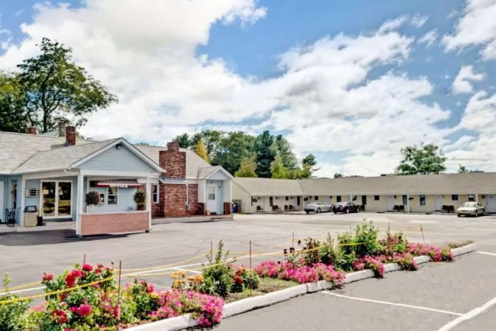 Budget Inn
